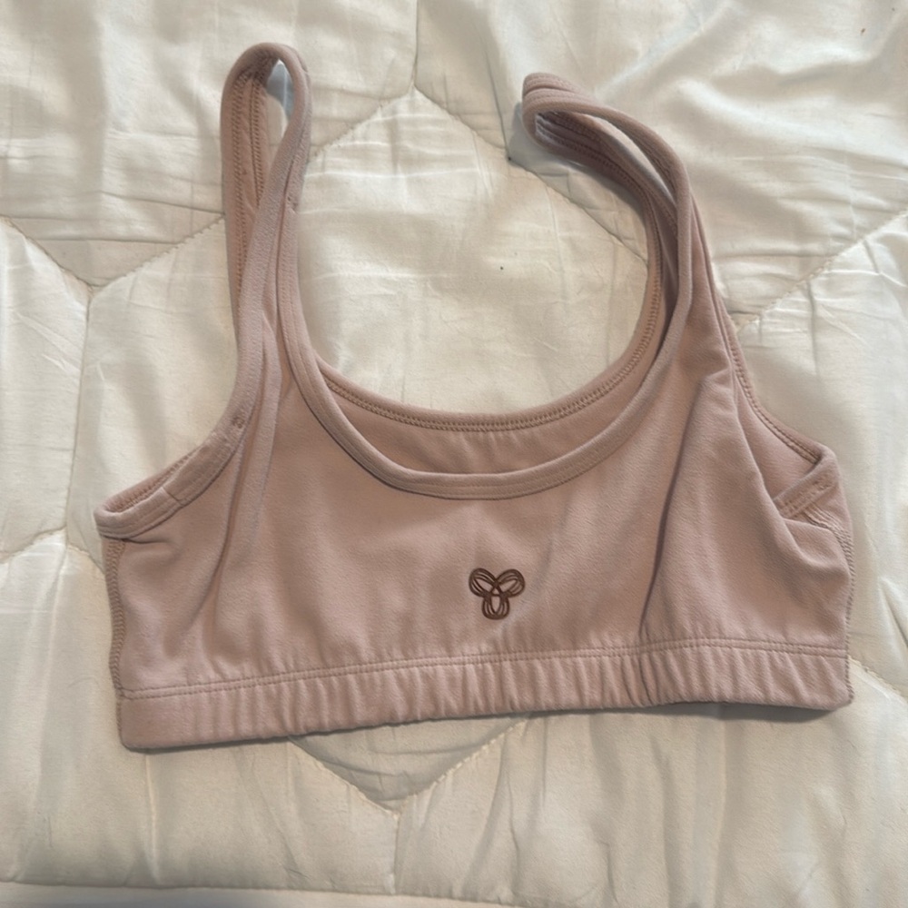 pink tna workout top in size 2xs